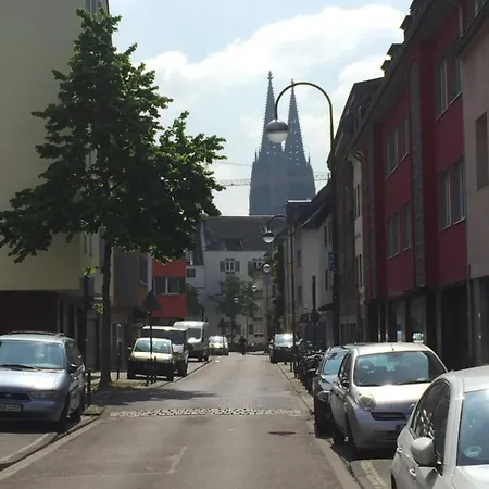 Luxhansa Apartment Cologne